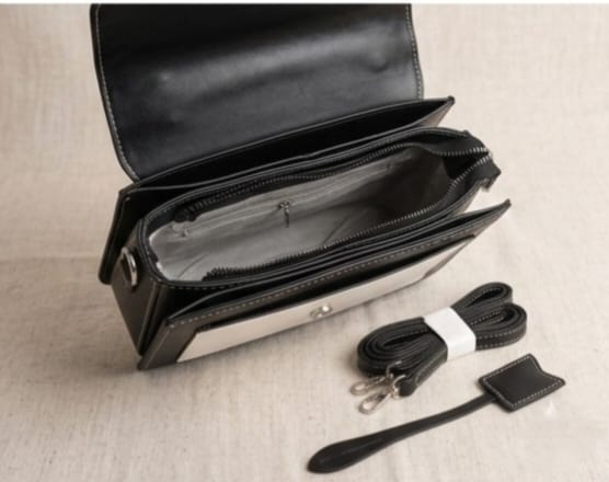 HAND BAG