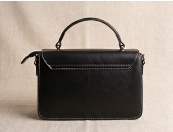 HAND BAGS